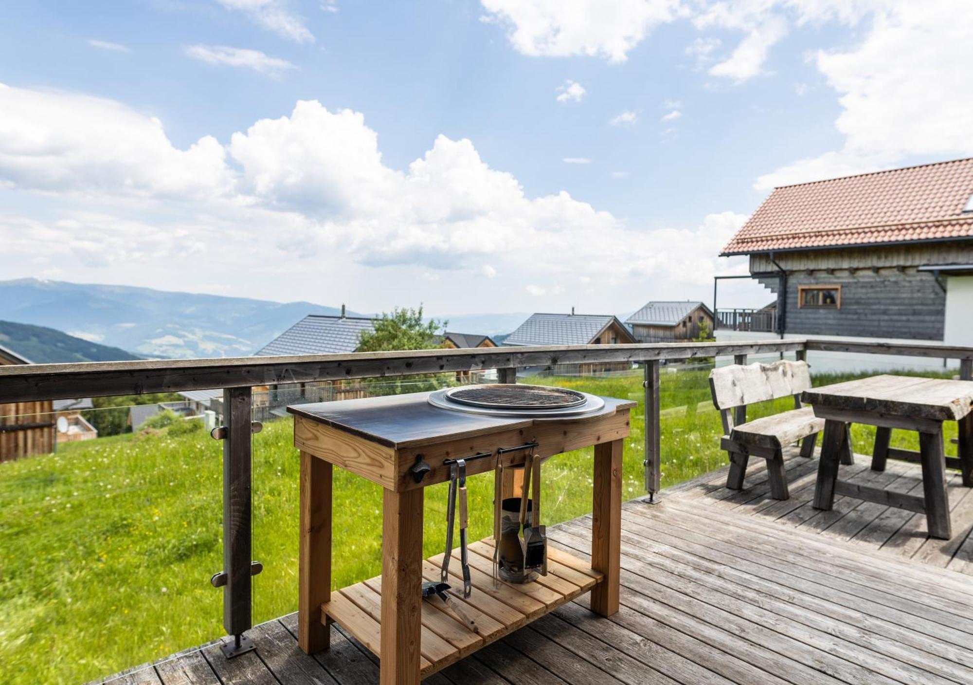1A Chalet '4 Jahreszeiten' Ski Fahren Und Jacuzzi Mit Aussicht! Бад-Санкт-Леонхард Экстерьер фото