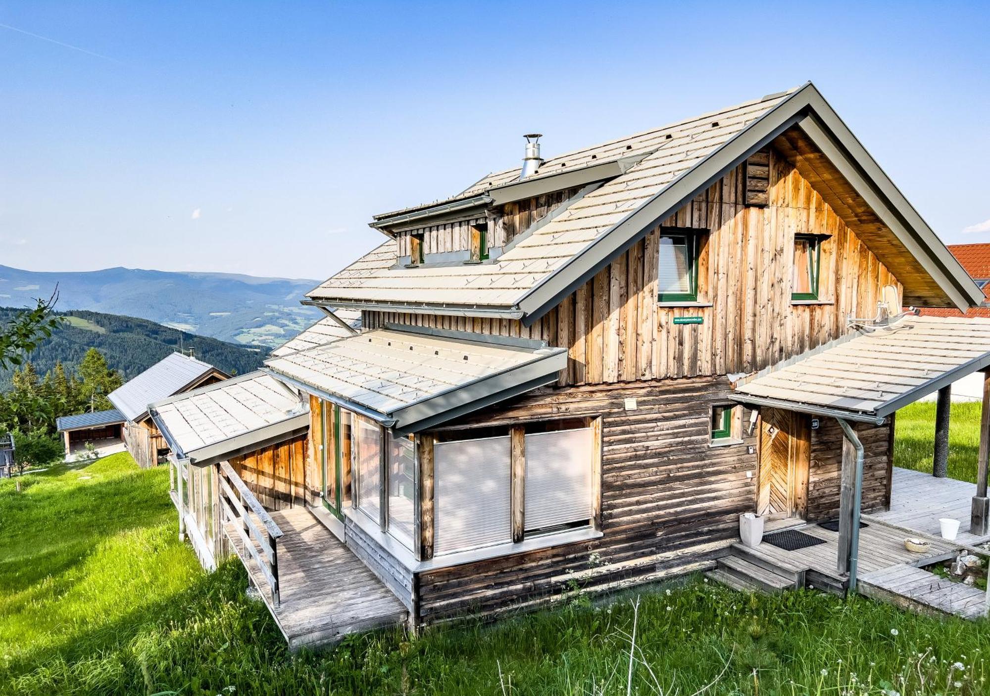 1A Chalet '4 Jahreszeiten' Ski Fahren Und Jacuzzi Mit Aussicht! Бад-Санкт-Леонхард Экстерьер фото
