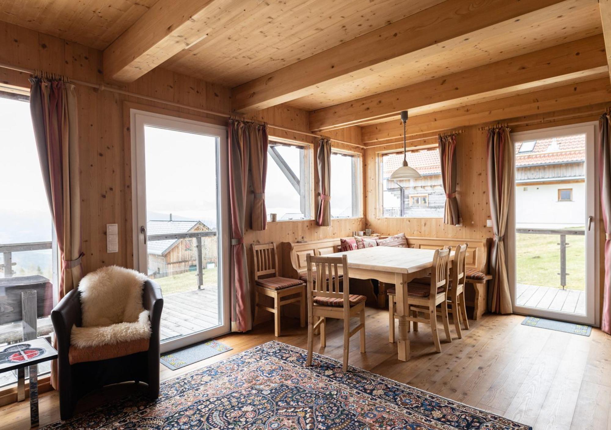 1A Chalet '4 Jahreszeiten' Ski Fahren Und Jacuzzi Mit Aussicht! Бад-Санкт-Леонхард Экстерьер фото