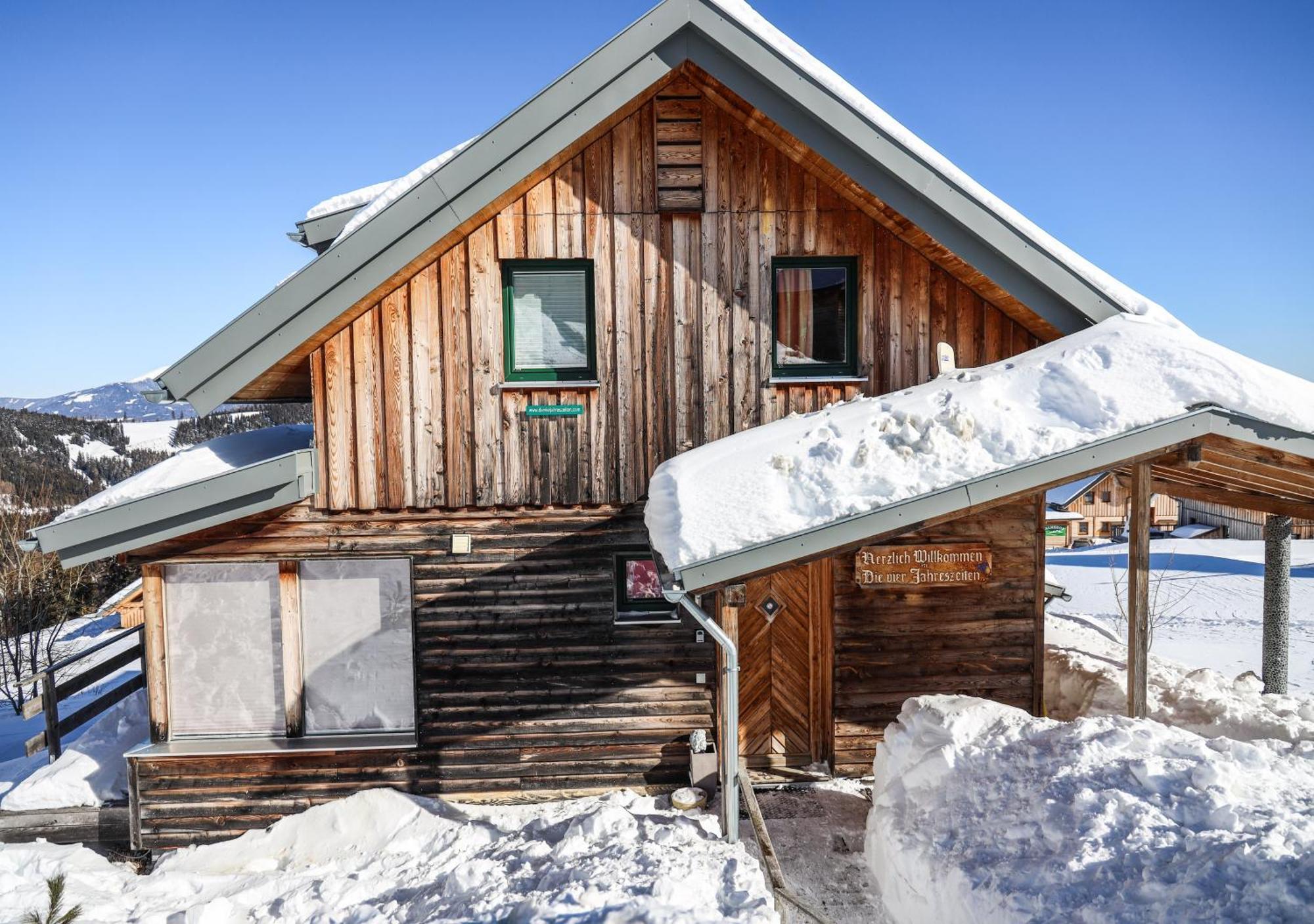 1A Chalet '4 Jahreszeiten' Ski Fahren Und Jacuzzi Mit Aussicht! Бад-Санкт-Леонхард Экстерьер фото