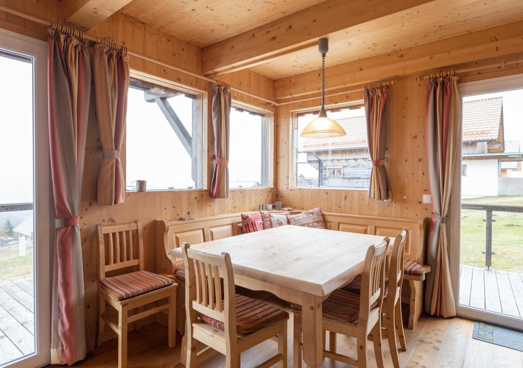 1A Chalet '4 Jahreszeiten' Ski Fahren Und Jacuzzi Mit Aussicht! Бад-Санкт-Леонхард Экстерьер фото